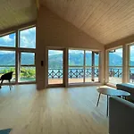Fjordcabin Preikestolen * 요플란드