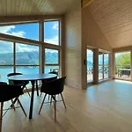 Fjordcabin Preikestolen * 요플란드
