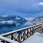 아파트 Fjordcabin Preikestolen 요플란드