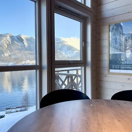 Fjordcabin Preikestolen Apartment Jørpeland